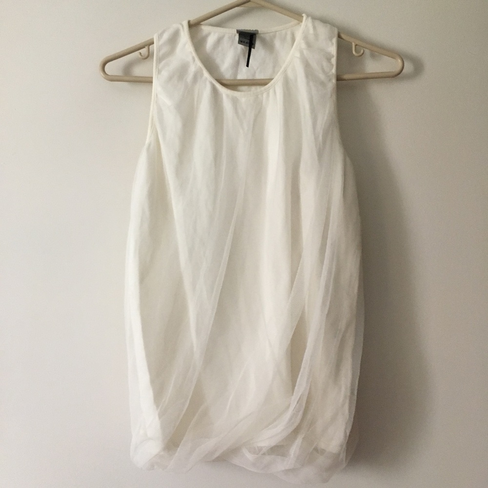 LILITH  White Mesh Overlay Cotton Bubble Tank M